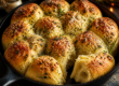 Tuscan Herb Pull-Apart Rolls